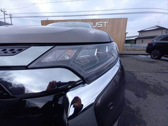 MITSUBISHI OUTLANDER PHEV 2018 Image 31