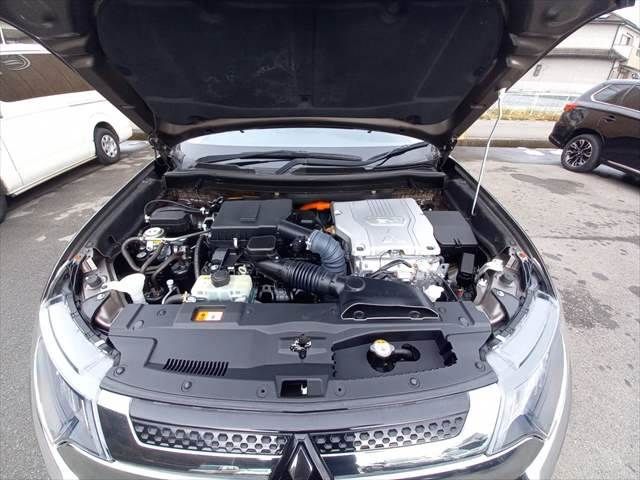 MITSUBISHI OUTLANDER PHEV 2018 Image 31