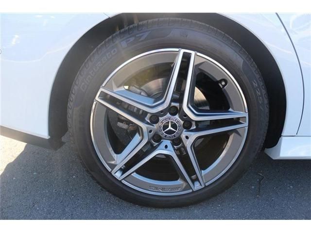 MERCEDES BENZ CLA SH 2019 Image 31