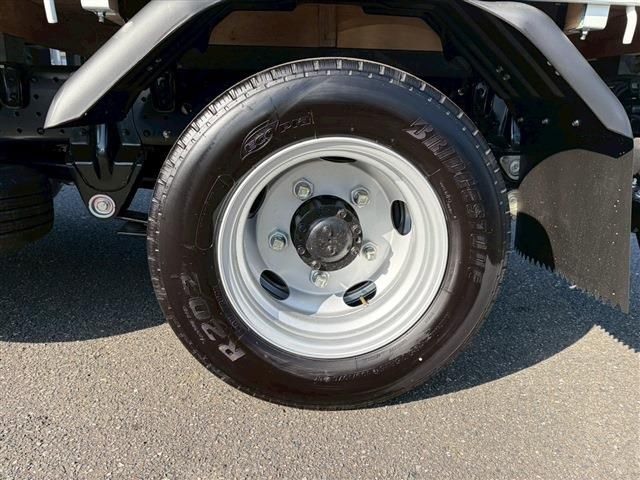 MITSUBISHI  2025 Image 31