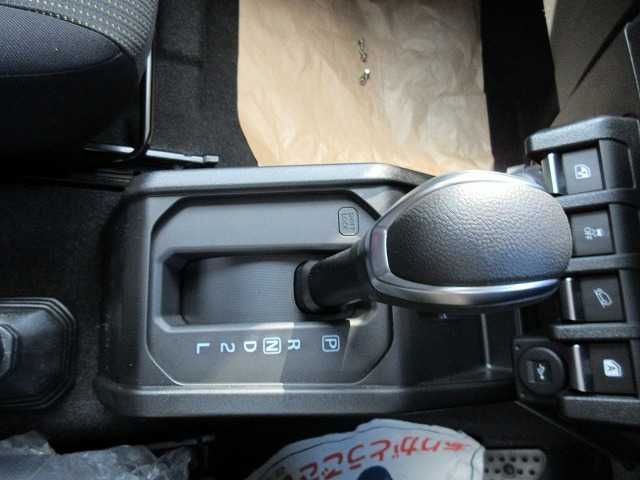 SUZUKI JIMNY 4WD 2025 Image 31