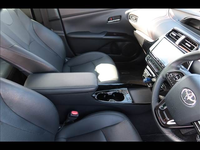 TOYOTA PRIUS 2020 Image 31