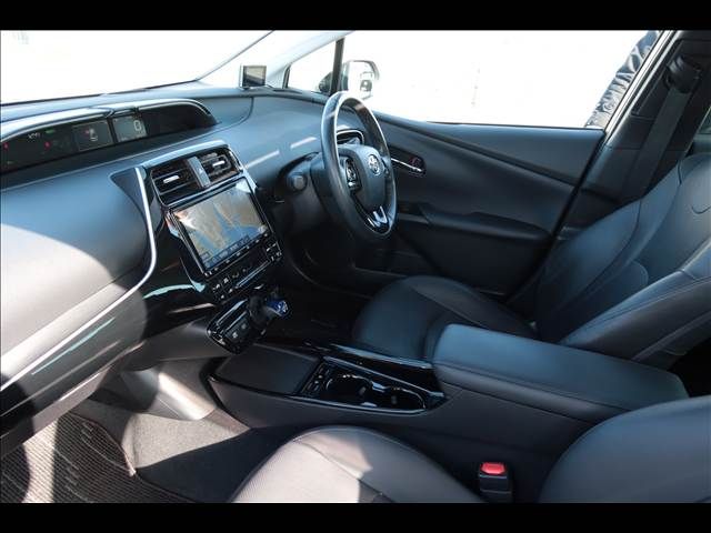 TOYOTA PRIUS 2020 Image 31