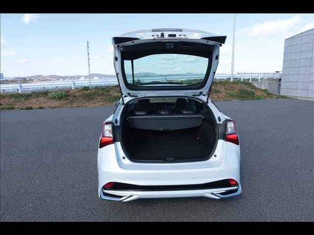 TOYOTA PRIUS 2020 Image 31