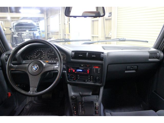 BMW 3SERIES SEDAN 2019 Image 31