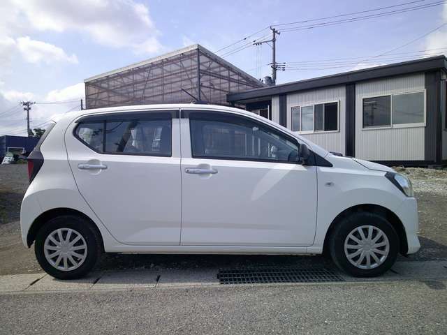 DAIHATSU MIRA E:S 4WD 2018 Image 31