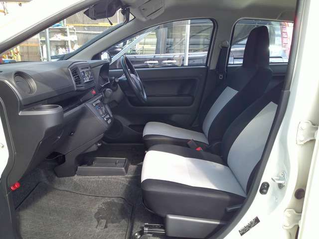 DAIHATSU MIRA E:S 4WD 2018 Image 31