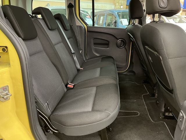 RENAULT KANGOO 2016 Image 31