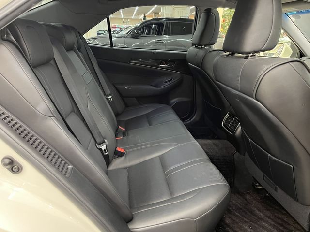 TOYOTA CROWN SEDAN HYBRID 2013 Image 31