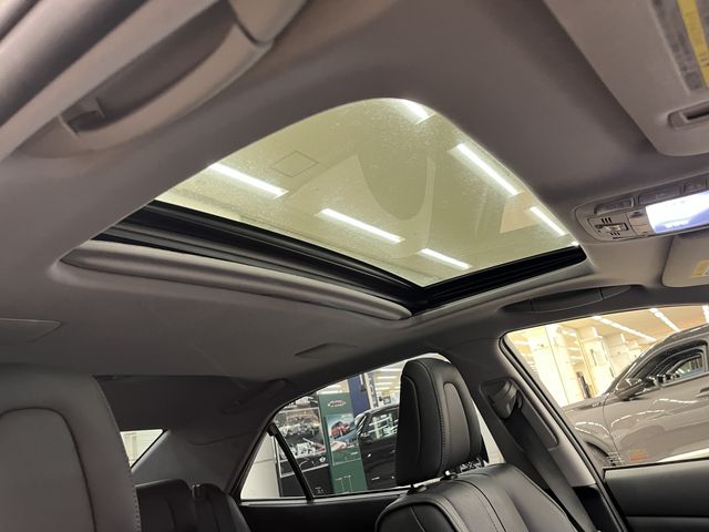 TOYOTA CROWN SEDAN HYBRID 2013 Image 31