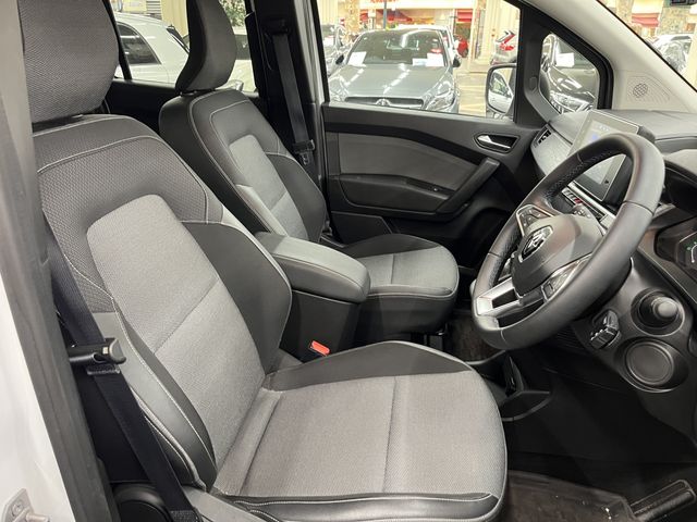 RENAULT KANGOO 2024 Image 31