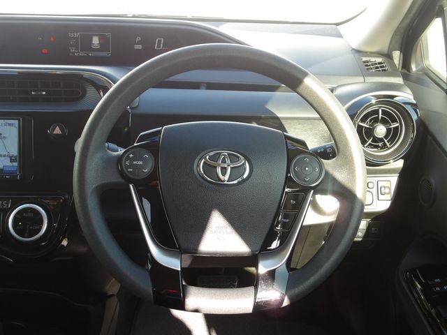 TOYOTA AQUA 2020 Image 31