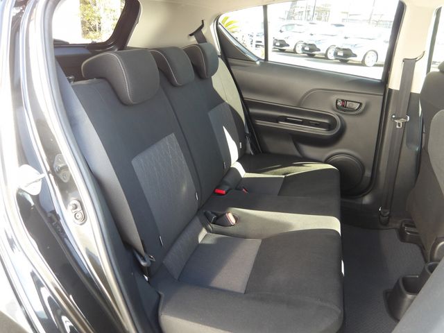 TOYOTA AQUA 2020 Image 31