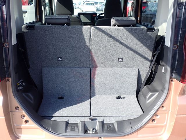 SUZUKI SPACIA 4WD 2024 Image 31