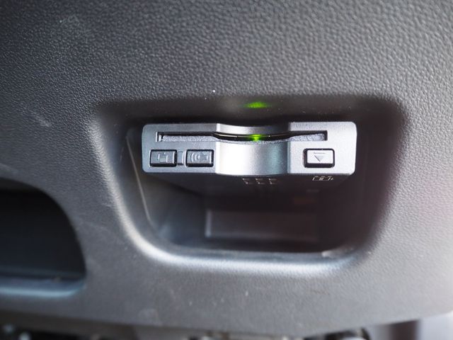 DAIHATSU CAST SPORT 2017 Image 31