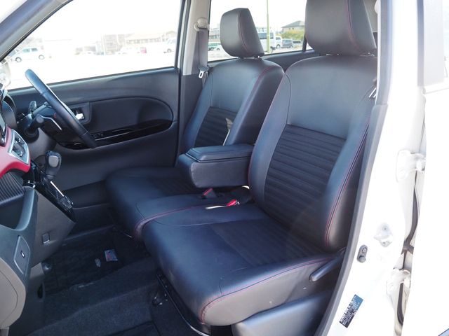 DAIHATSU CAST SPORT 2017 Image 31