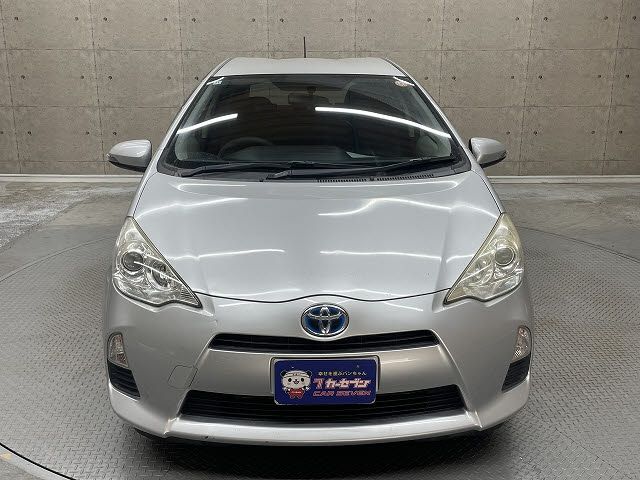 TOYOTA AQUA 2012 Image 31