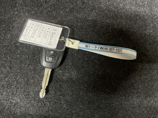 TOYOTA AQUA 2012 Image 31