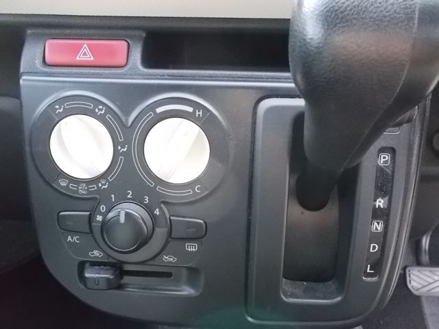 SUZUKI ALTO  4WD 2016 Image 31