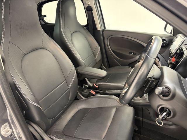 MCC SMART FORFOUR 2017 Image 31