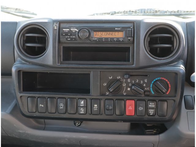 TOYOTA DYNA 2022 Image 31