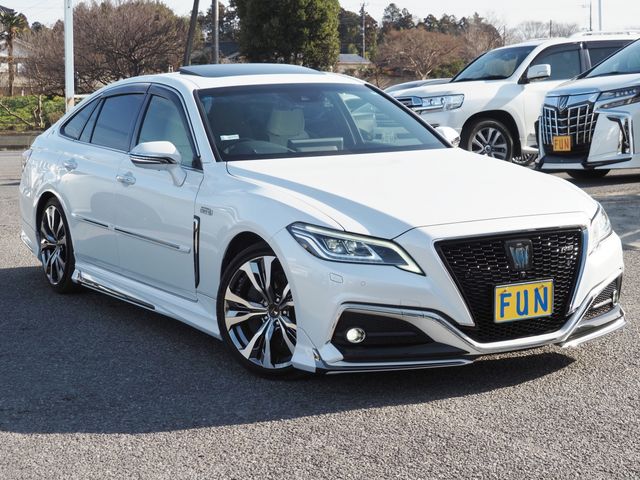 TOYOTA CROWN SEDAN HYBRID 2020 Image 31