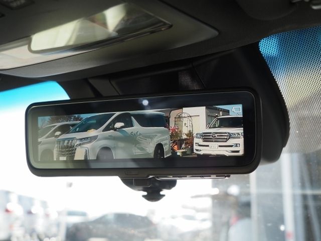 TOYOTA CROWN SEDAN HYBRID 2020 Image 31