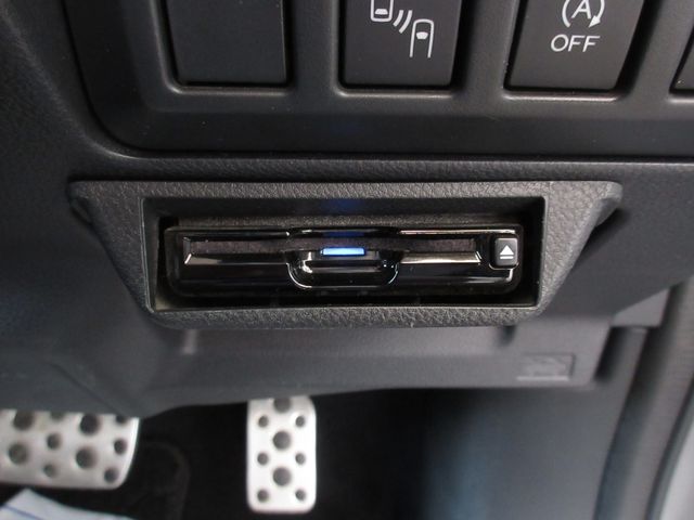 SUBARU FORESTER 2018 Image 31