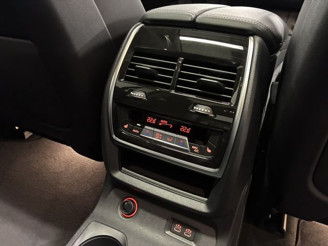 BMW X7 2023 Image 31