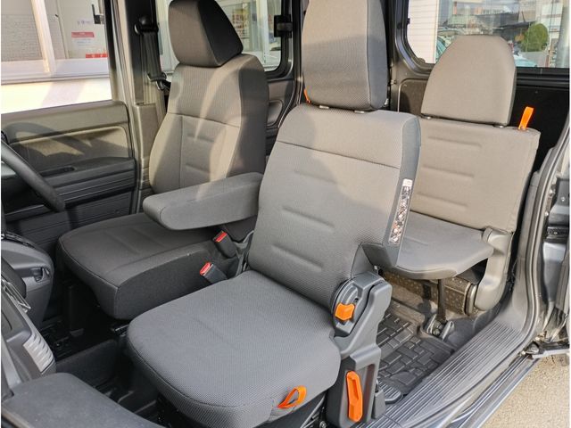 HONDA N-VAN+STYLE 2018 Image 31