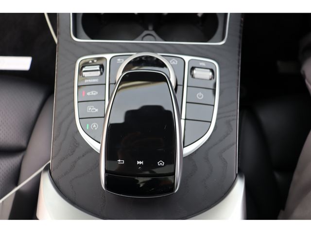 MERCEDES BENZ C CLAS 2020 Image 31