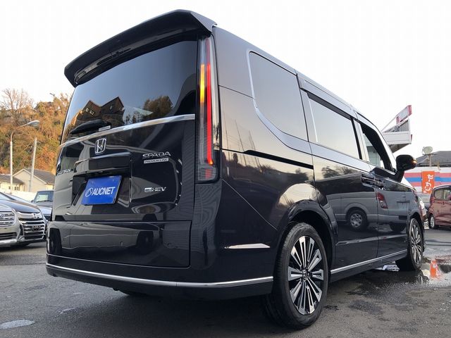 HONDA STEPWAGON E:HEV SPAD 2022 Image 31
