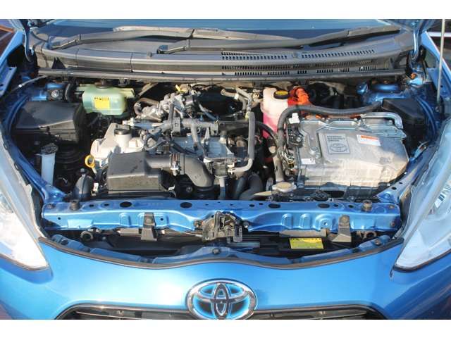 TOYOTA AQUA 2015 Image 31