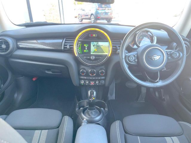 BMW MINI COOPER S 2018 Image 31