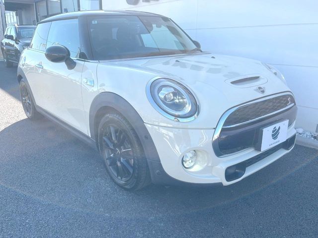 BMW MINI COOPER S 2018 Image 31