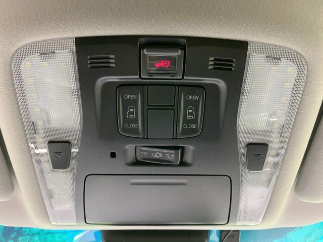 TOYOTA VELLFIRE 2019 Image 31