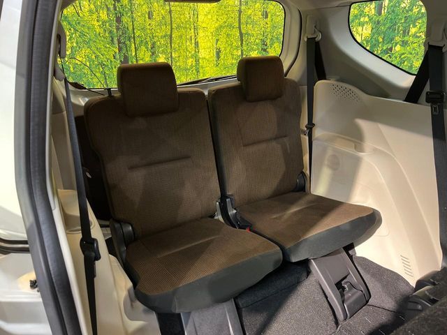 TOYOTA SIENTA HYBRID 2015 Image 31