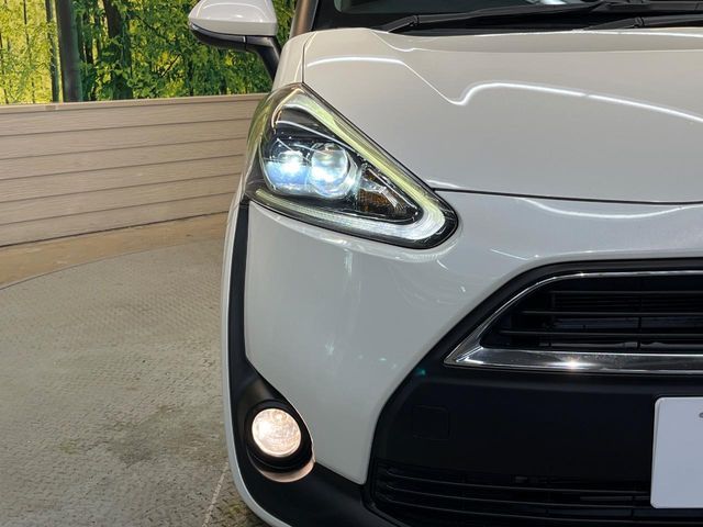 TOYOTA SIENTA HYBRID 2015 Image 31