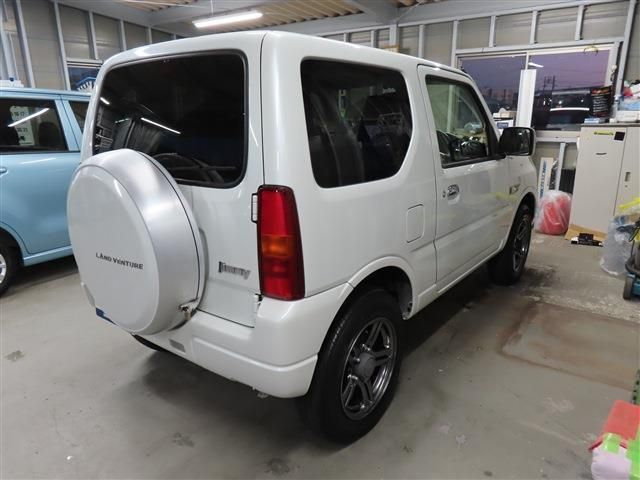 SUZUKI JIMNY 4WD 2017 Image 31