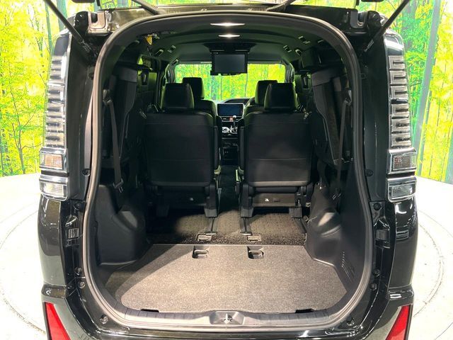 TOYOTA VOXY 2020 Image 31