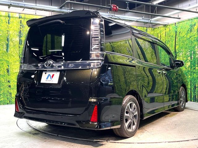 TOYOTA VOXY 2020 Image 31