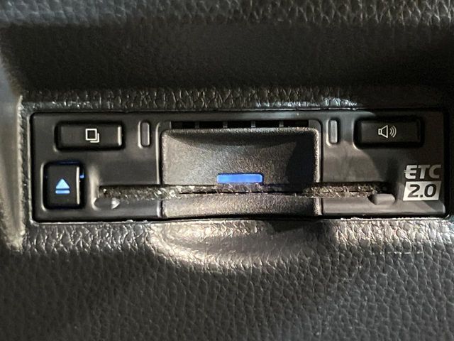 TOYOTA NOAH HYBRID 2023 Image 31