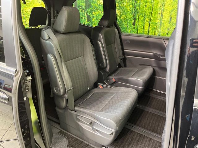 TOYOTA NOAH HYBRID 2023 Image 31