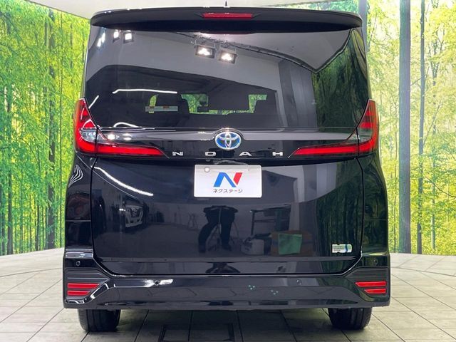 TOYOTA NOAH HYBRID 2023 Image 31