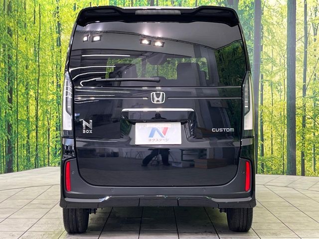 HONDA N BOX CUSTOM 2024 Image 31