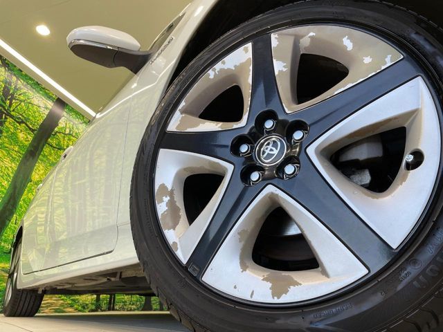 TOYOTA PRIUS 2016 Image 31