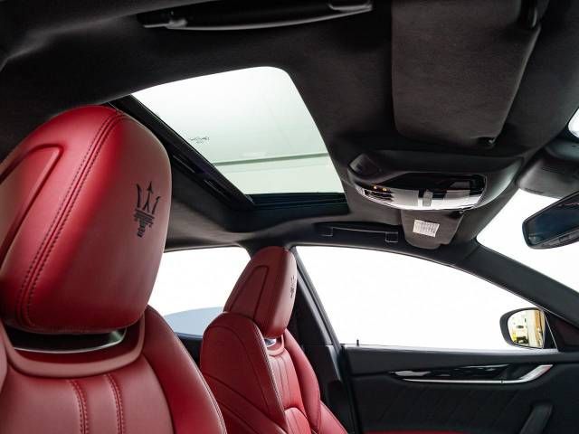 MASERATI GHIBLI SEDA 2023 Image 31