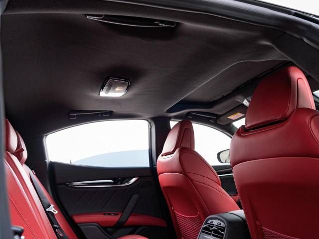 MASERATI GHIBLI SEDA 2023 Image 31