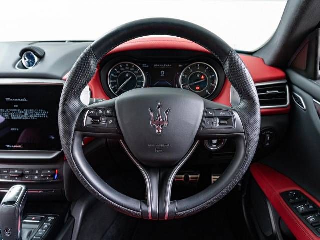 MASERATI GHIBLI SEDA 2023 Image 31