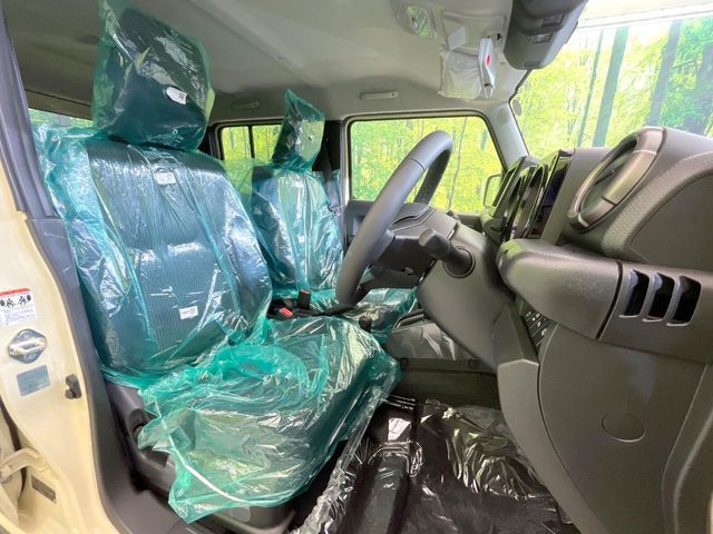 SUZUKI JIMNY NOMADE 2025 Image 31